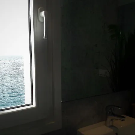 Gemelos Primera Linea